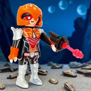 Cover Playmobil Series 16 Guerrera Galáctica 70160