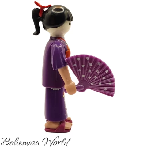 Maiko - Series 12 9242 Derecha