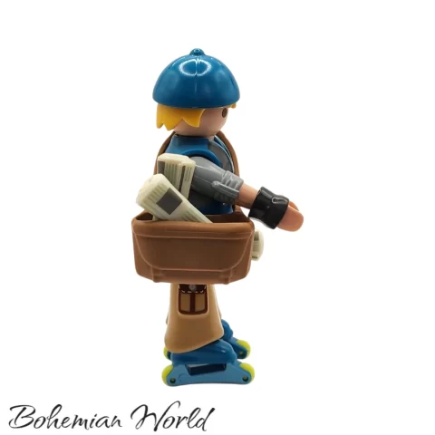 Newsboy - Series 13 9332 Derecha