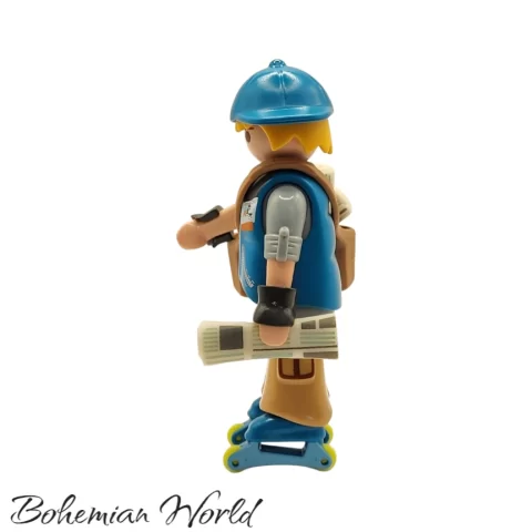 Newsboy - Series 13 9332 Izquierda