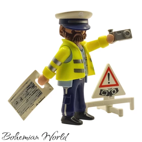 Policía de Tránsito - Series 13 9332 Portada