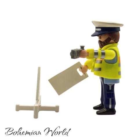 Policía de Tránsito - Series 13 9332 Izquierda