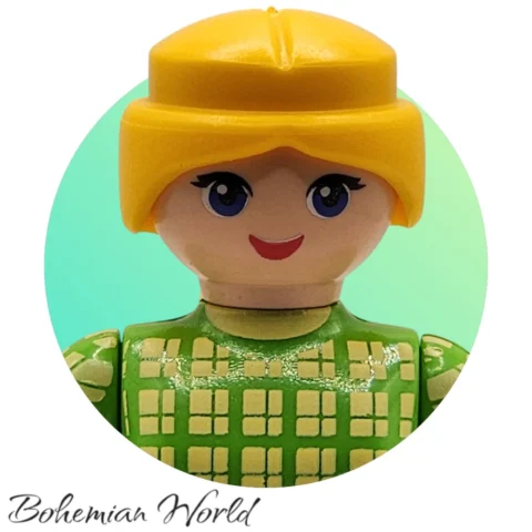 Granjera con Gallina - Series 23 Niñas Playmobil Figures - 70639 Perfil